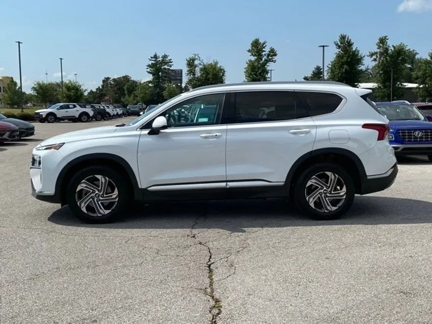2021 Hyundai Santa Fe SEL photo 1