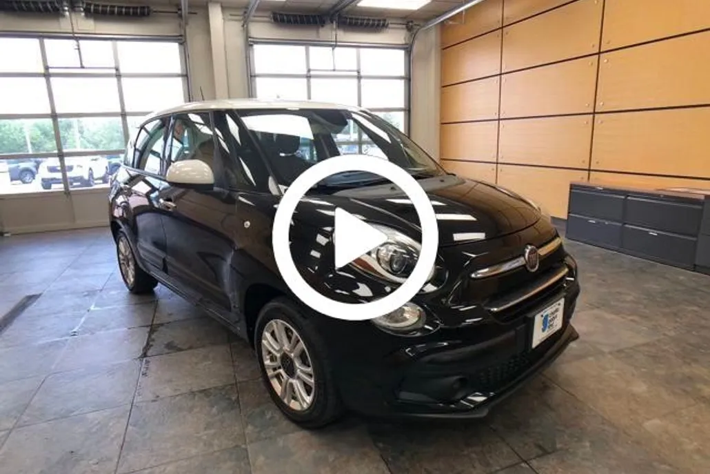 2019 Fiat 500L Pop photo 1