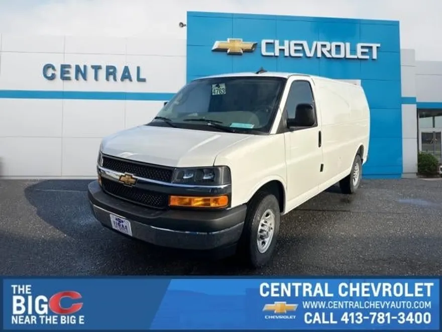 2025 Chevrolet Express Cargo 2500 photo 1