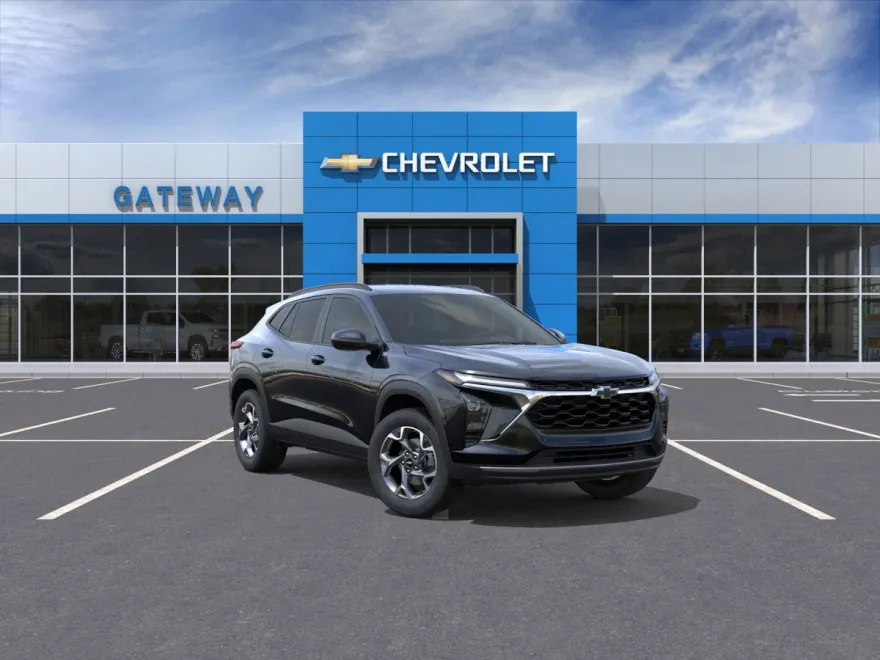 2025 Chevrolet Trax LT photo 1