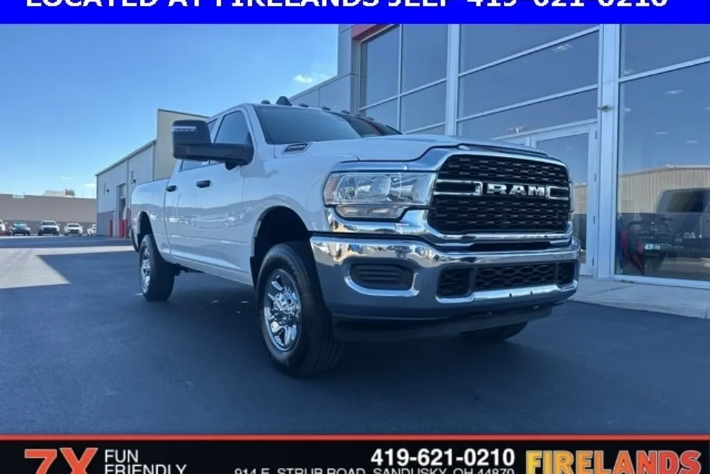 2024 Ram 2500 Tradesman photo 1