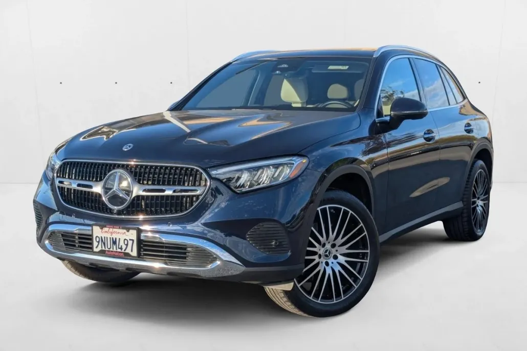 2024 Mercedes Benz GLC 300 4MATIC photo 1