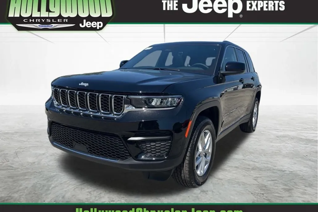 2025 Jeep Grand Cherokee Laredo X photo 1