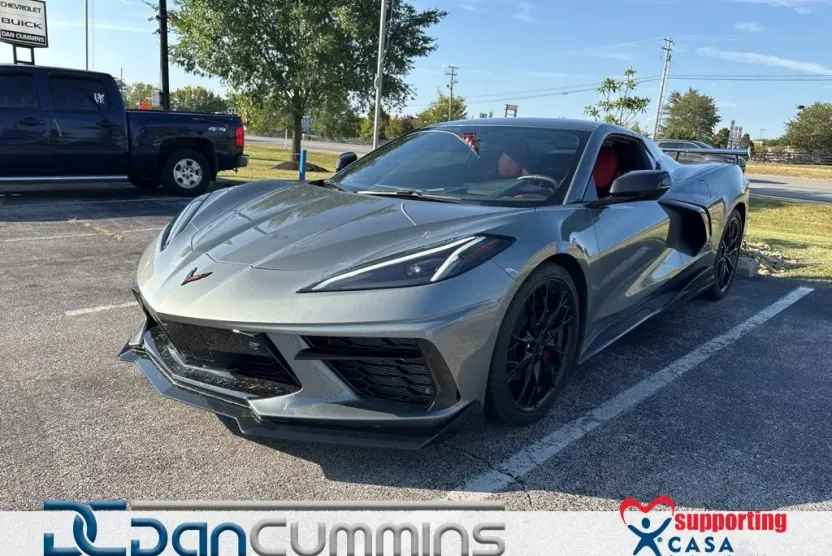 2023 Chevrolet Corvette Stingray 2LT photo 1