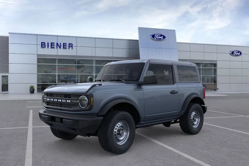 2025 Ford Bronco Base photo 1