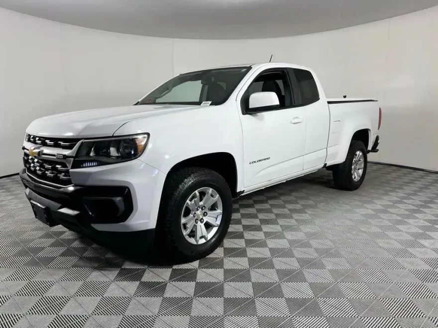 2022 Chevrolet Colorado LT photo 1