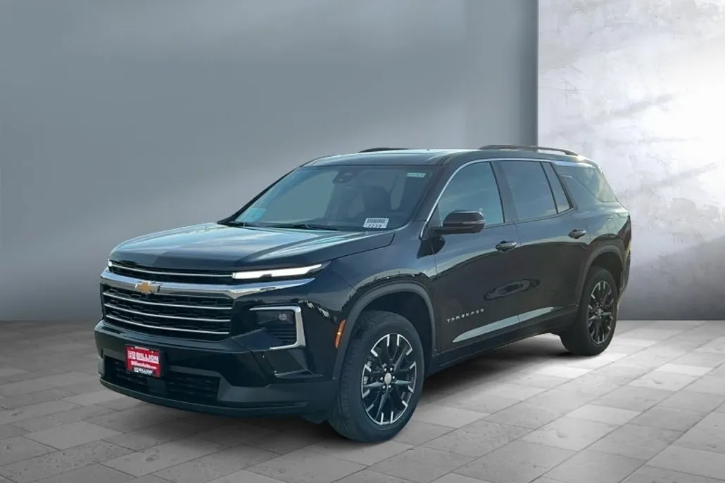 2026 Chevrolet Traverse photo 1