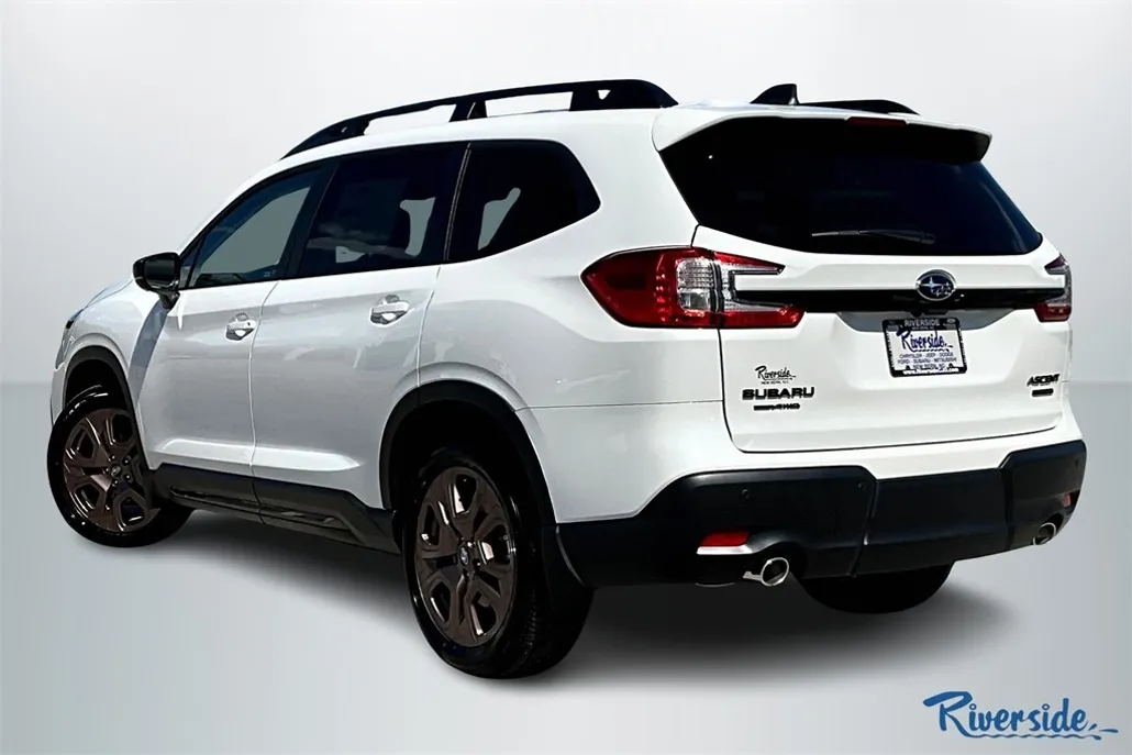 2025 Subaru Ascent Limited photo 1