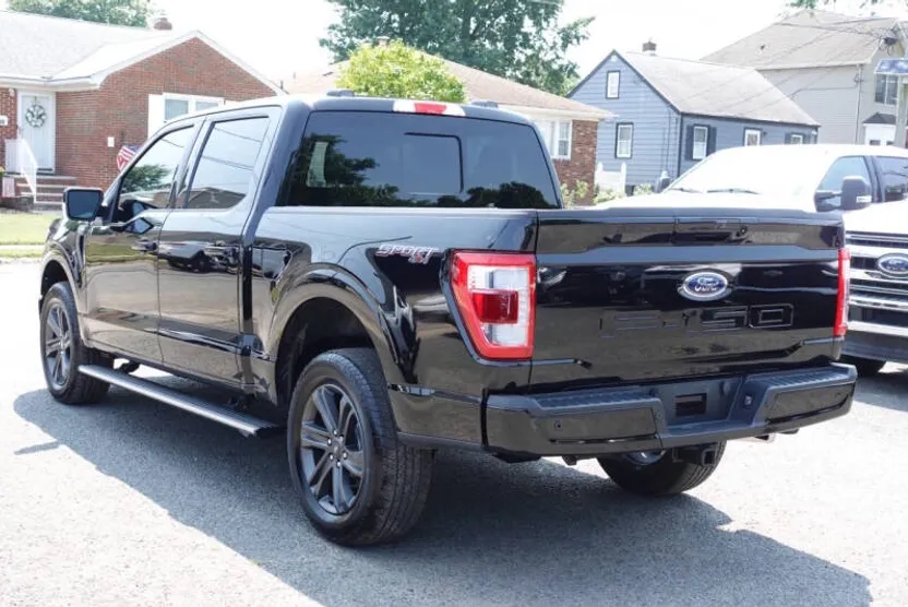 2023 Ford F-150 Lariat photo 1