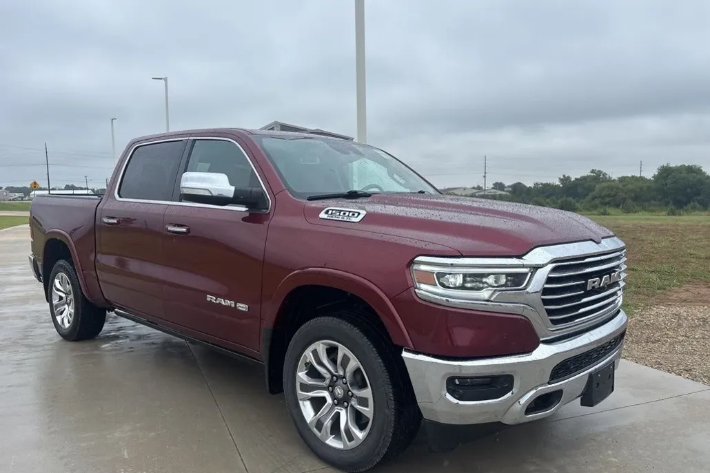 2019 Ram 1500 Longhorn photo 1