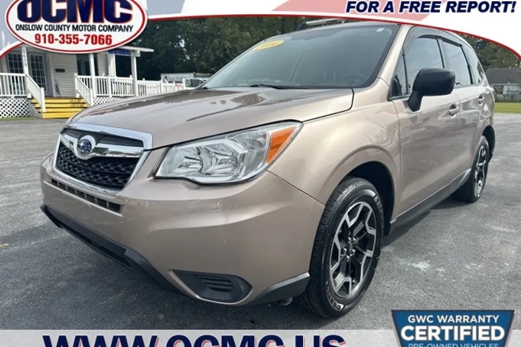 2015 Subaru Forester 2.5i Premium photo 1