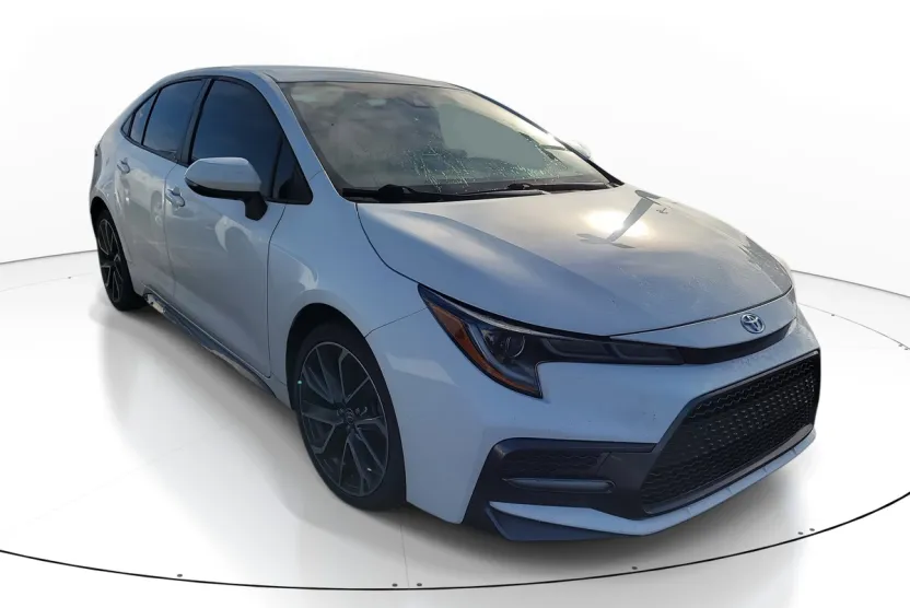 2022 Toyota Corolla SE photo 1