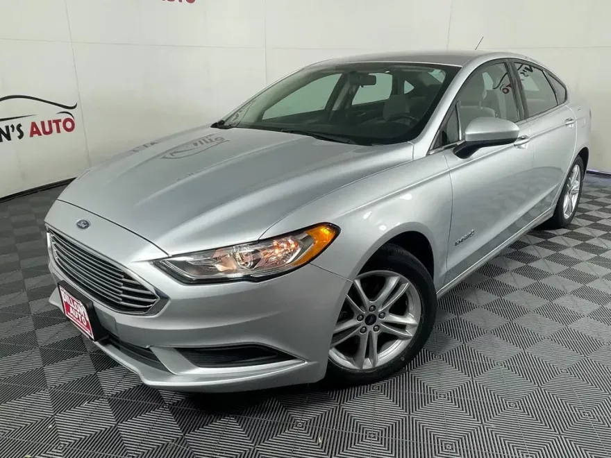 2018 Ford Fusion Hybrid S photo 1