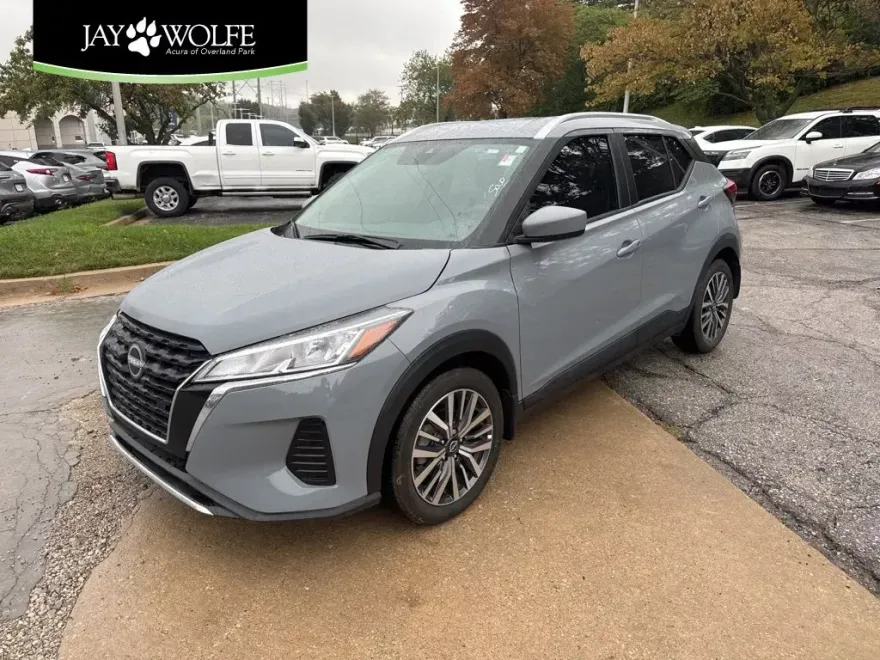 2024 Nissan Kicks SV photo 1