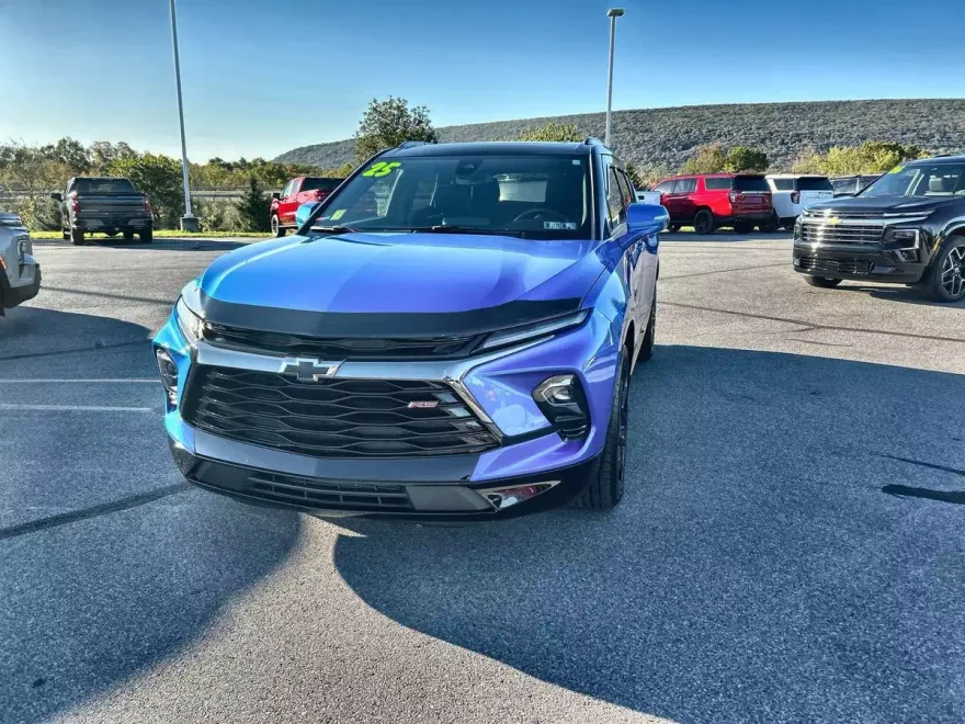 2025 Chevrolet Blazer RS photo 1