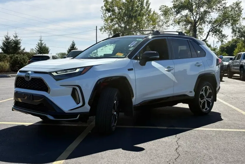 2023 Toyota RAV4 Prime XSE photo 1