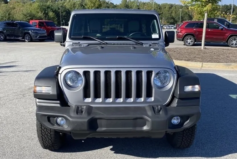 2021 Jeep Wrangler Unlimited Sport photo 1