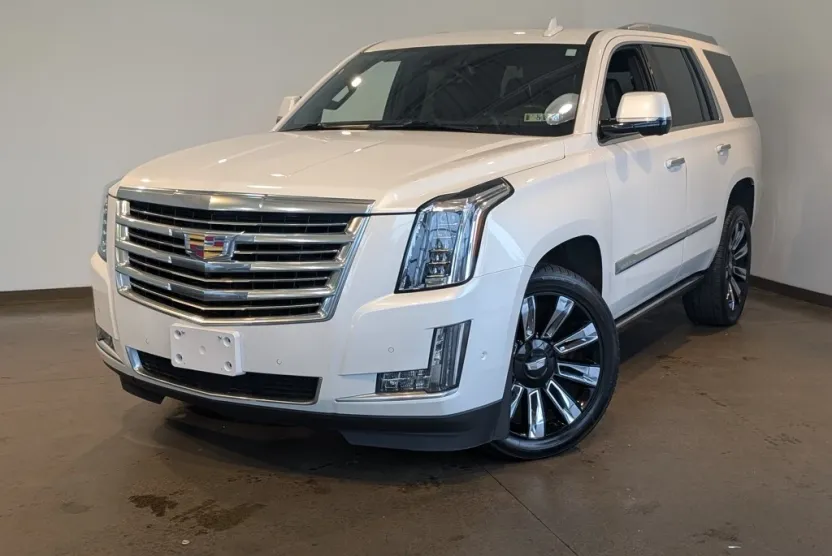 2020 Cadillac Escalade Platinum photo 1