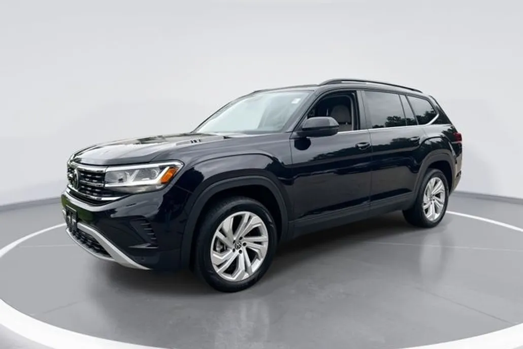 2022 Volkswagen Atlas SE Technology photo 1