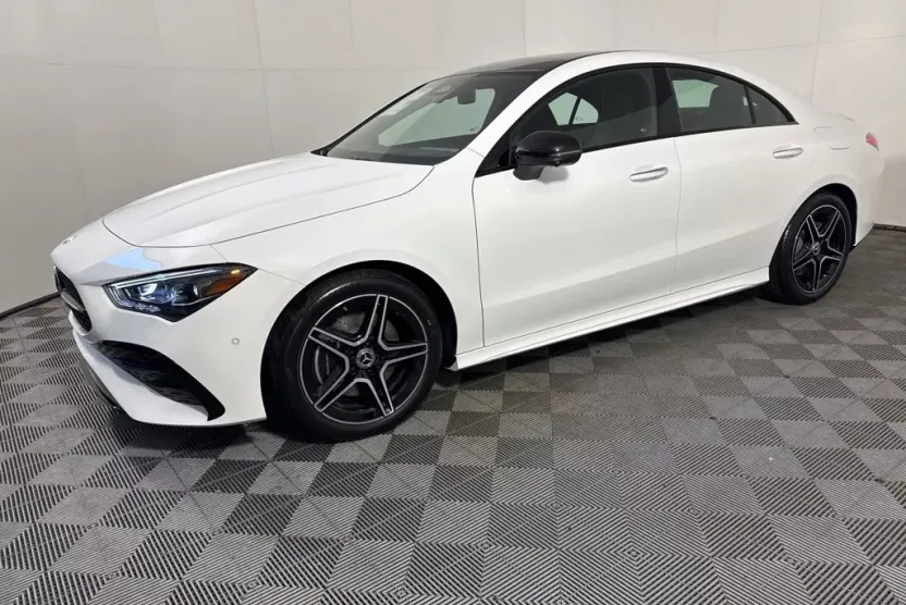 2026 Mercedes Benz CLA 250 4MATIC photo 1