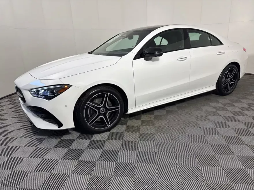 2026 Mercedes Benz CLA 250 4MATIC photo 1