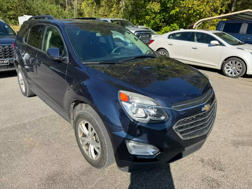 2016 Chevrolet Equinox LT photo 1