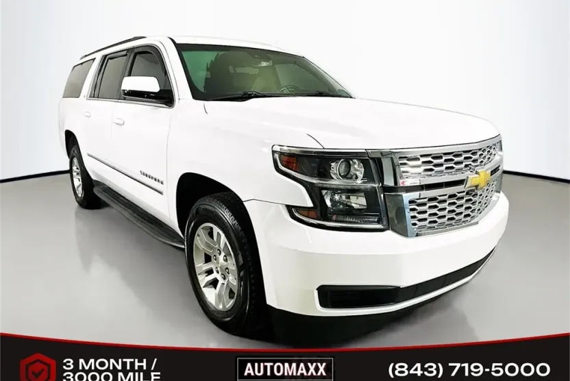 2020 Chevrolet Suburban LT photo 1