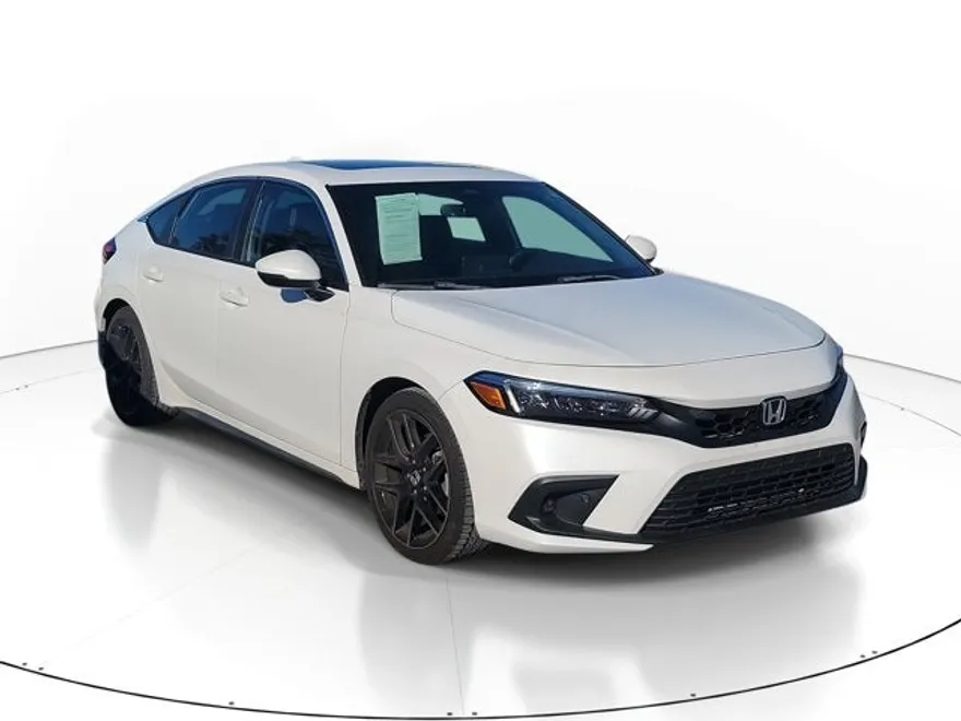 2022 Honda Civic Hatchback Sport Touring photo 1