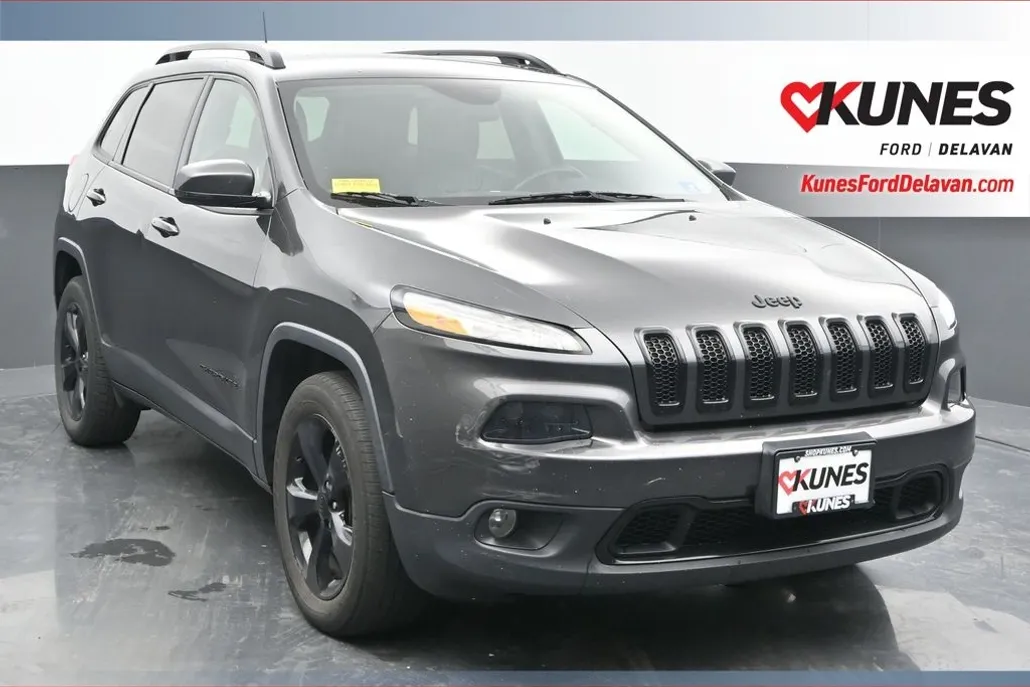 2017 Jeep Cherokee Limited photo 1