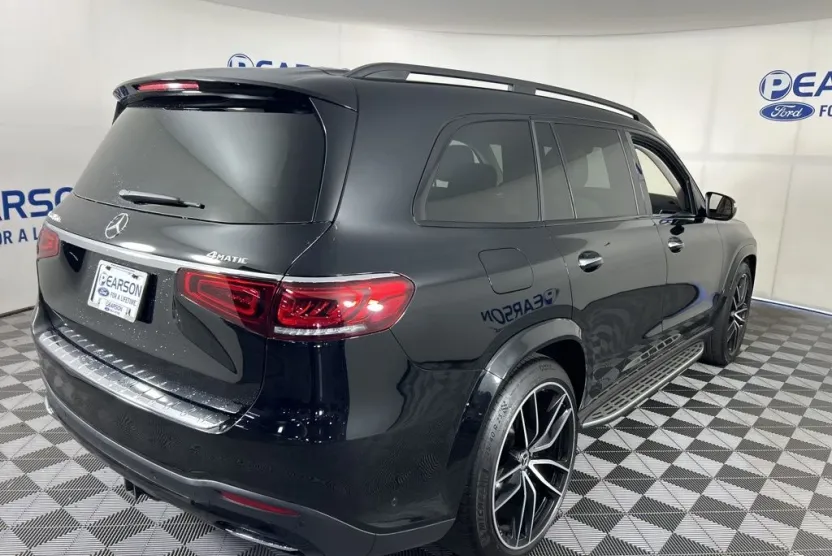 2022 Mercedes Benz GLS 450 4MATIC photo 1