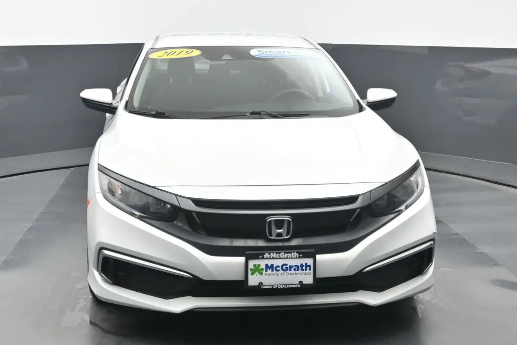 2019 Honda Civic LX photo 1