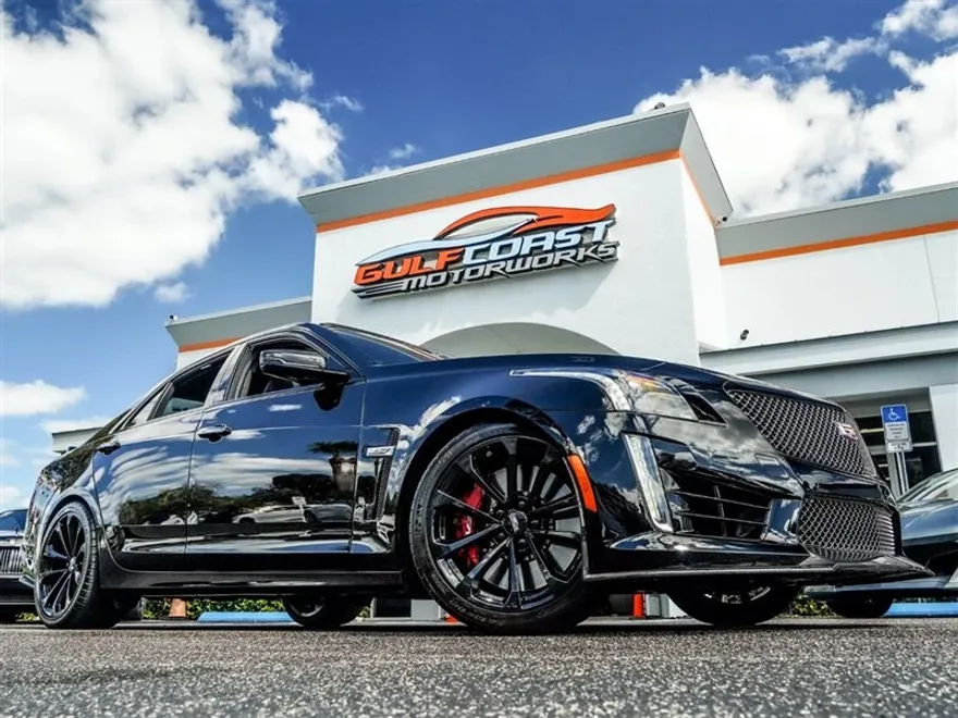 2019 Cadillac CTS V photo 1