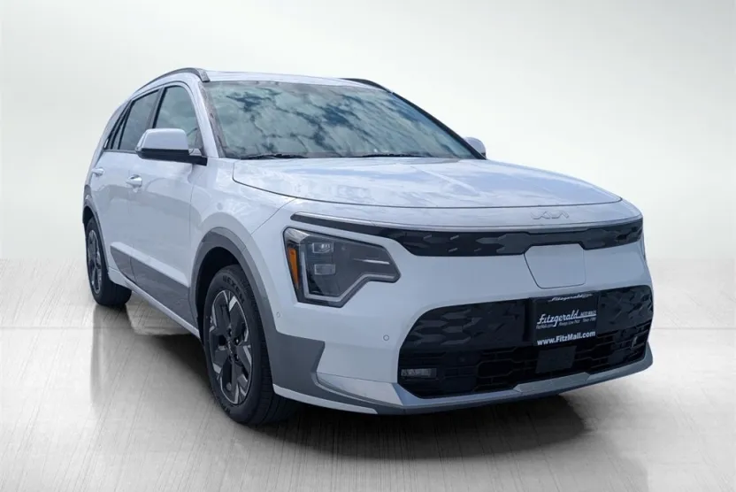 2025 Kia Niro EV Wave photo 1