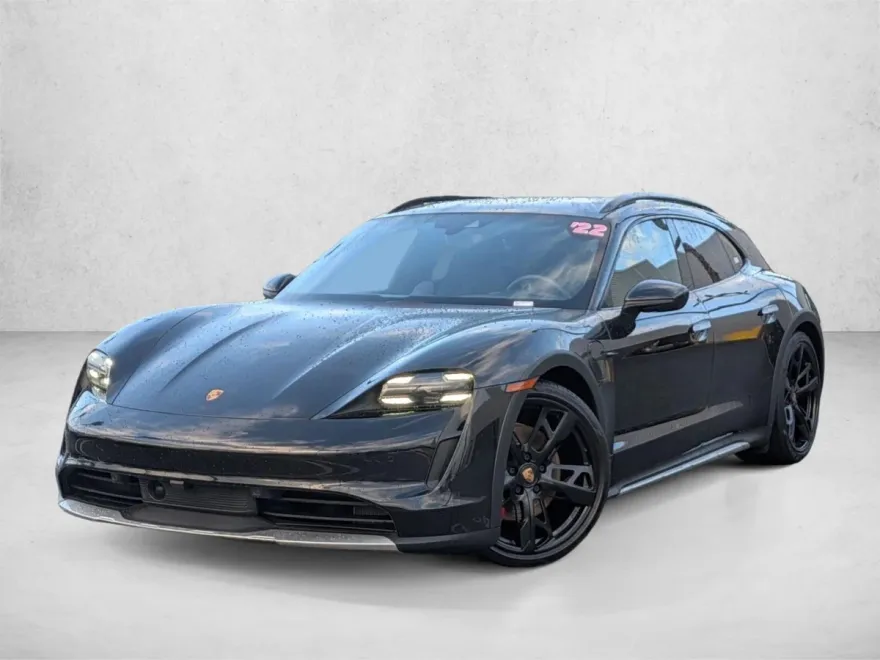 2022 Porsche Taycan 4S Cross Turismo photo 1