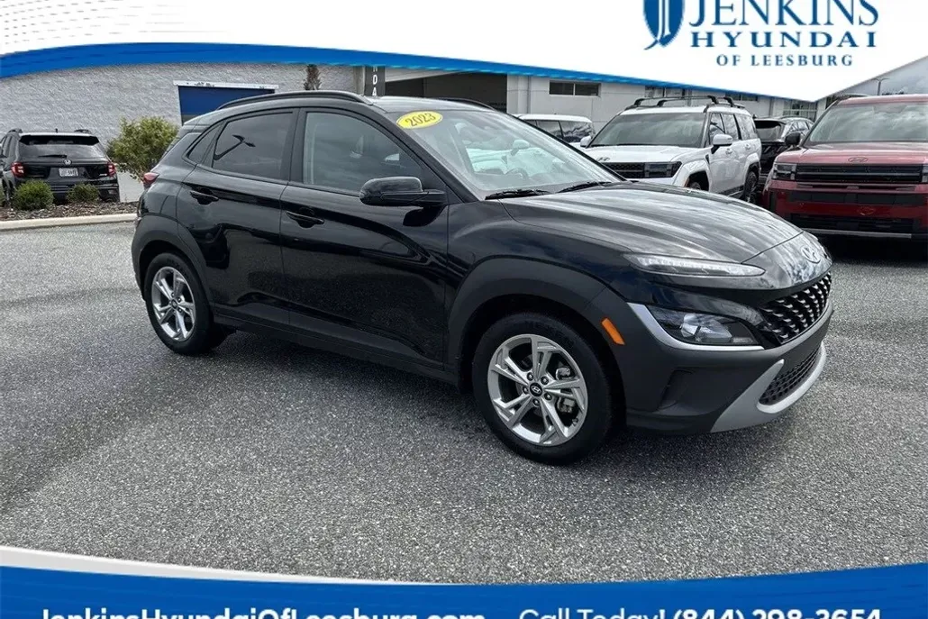 2023 Hyundai Kona SEL photo 1