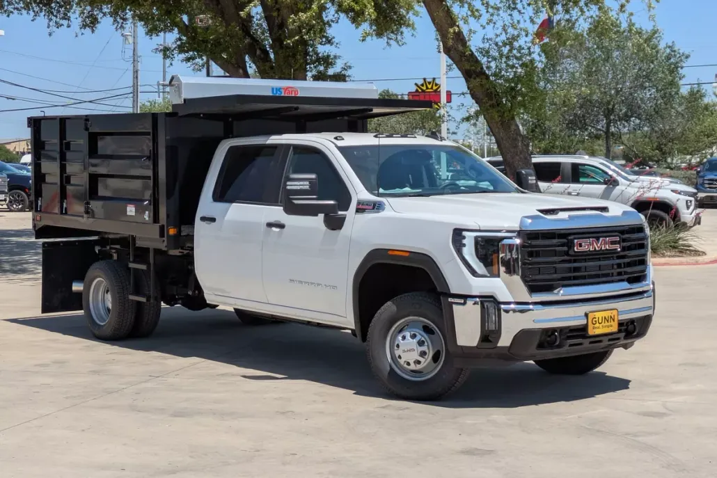2025 Gmc Sierra 3500 HD Pro photo 1