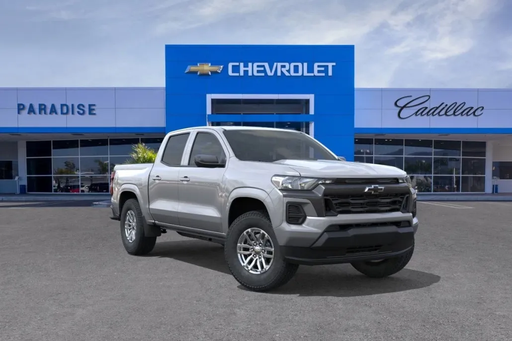 2025 Chevrolet Colorado Work Truck LT photo 1
