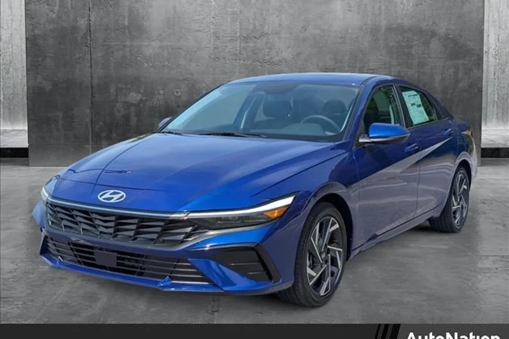 2025 Hyundai Elantra Hybrid Limited photo 1