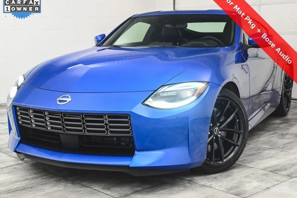 2025 Nissan Z Performance photo 1