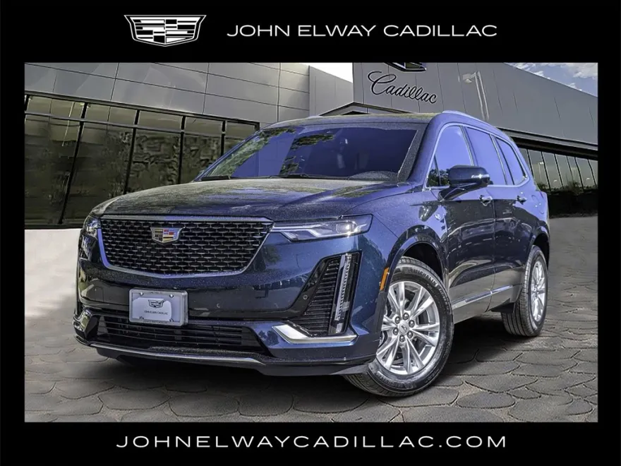 2025 Cadillac XT6 Luxury photo 1