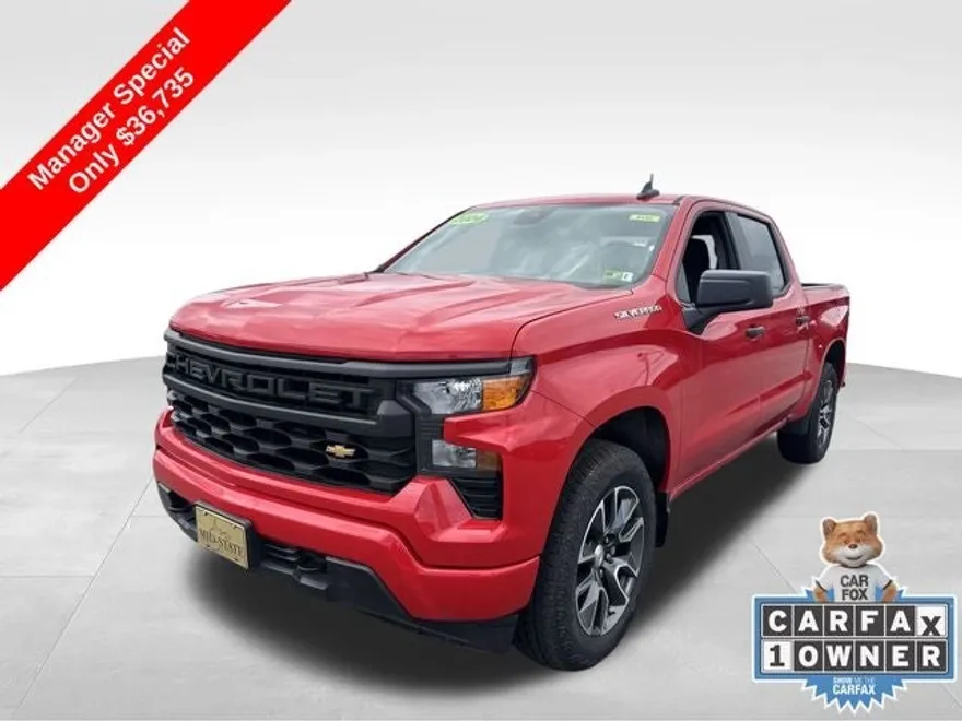 2024 Chevrolet Silverado 1500 Custom photo 1