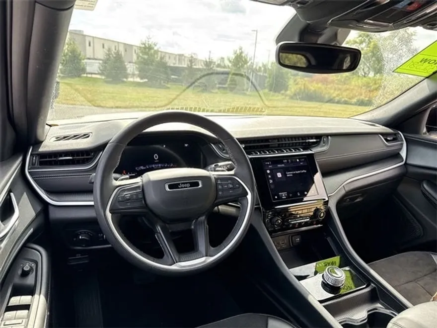 2024 Jeep Grand Cherokee Altitude X photo 1