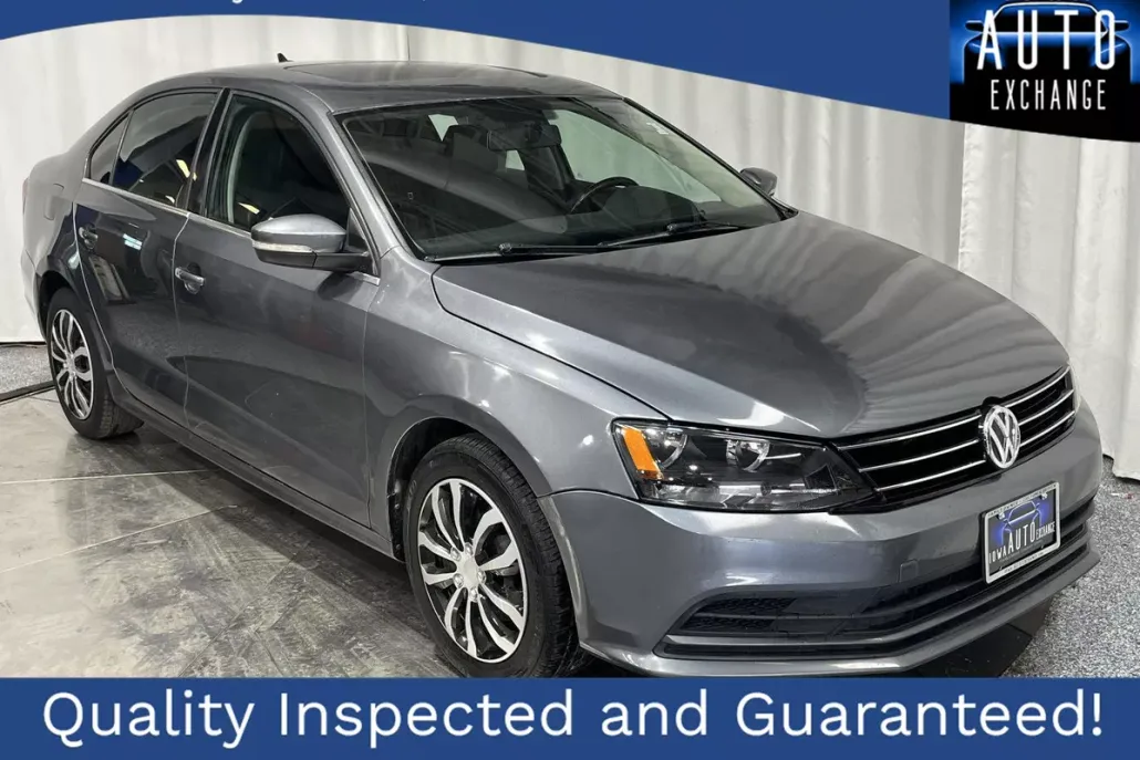 2017 Volkswagen Jetta 1.4T SE photo 1