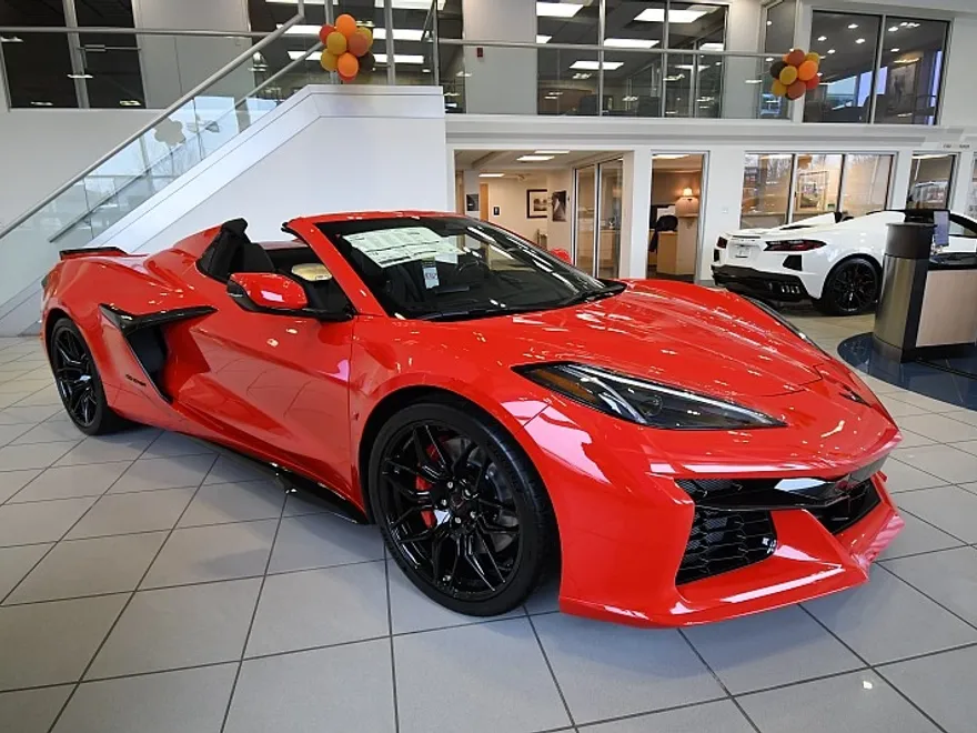 2025 Chevrolet Corvette Z06 3LZ Convertible photo 1