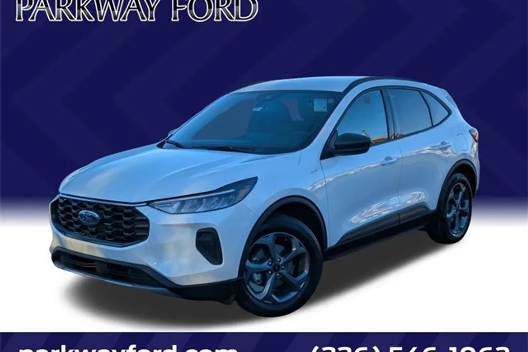 2025 Ford Escape ST-Line photo 1