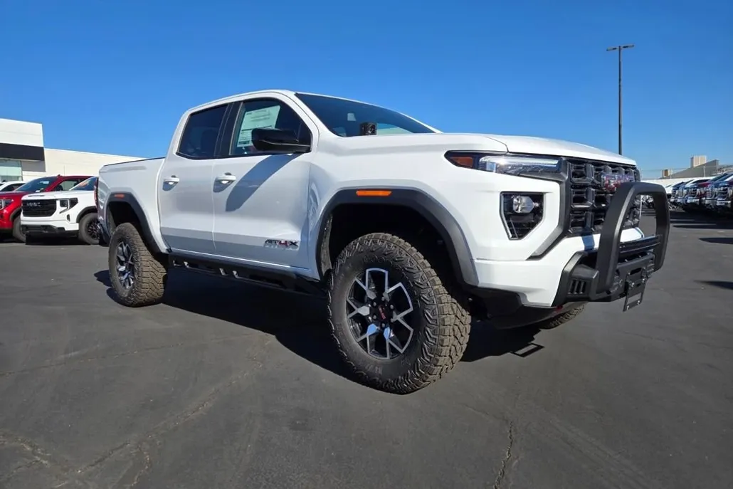 2026 Gmc Canyon AT4X photo 1