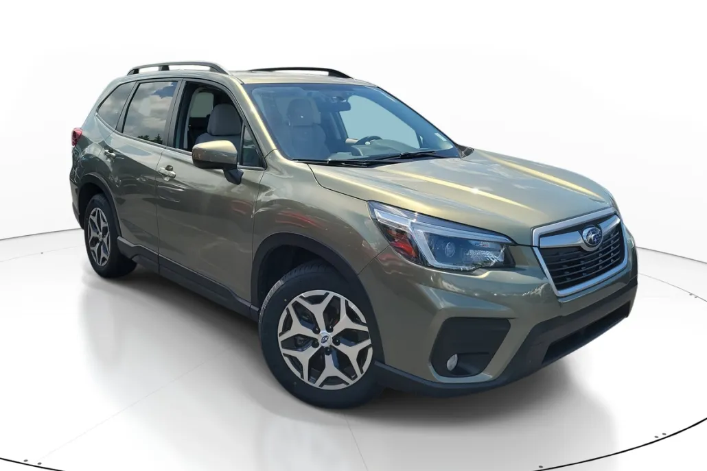 2021 Subaru Forester Premium photo 1