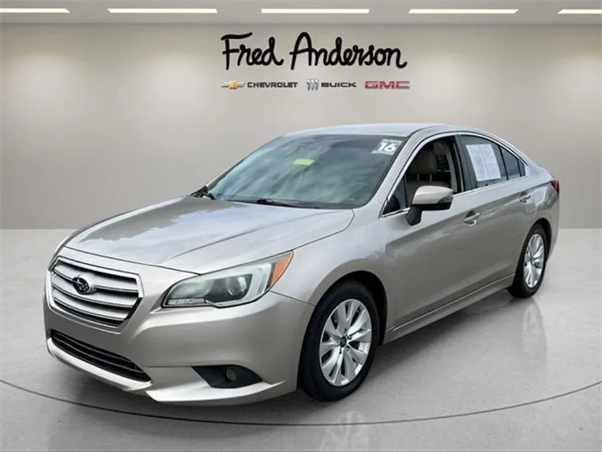 2016 Subaru Legacy 2.5i photo 1