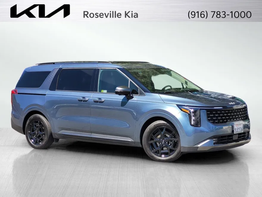 2025 Kia Carnival SX Prestige photo 1