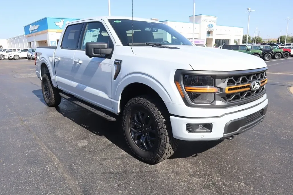 2025 Ford F-150 Tremor photo 1